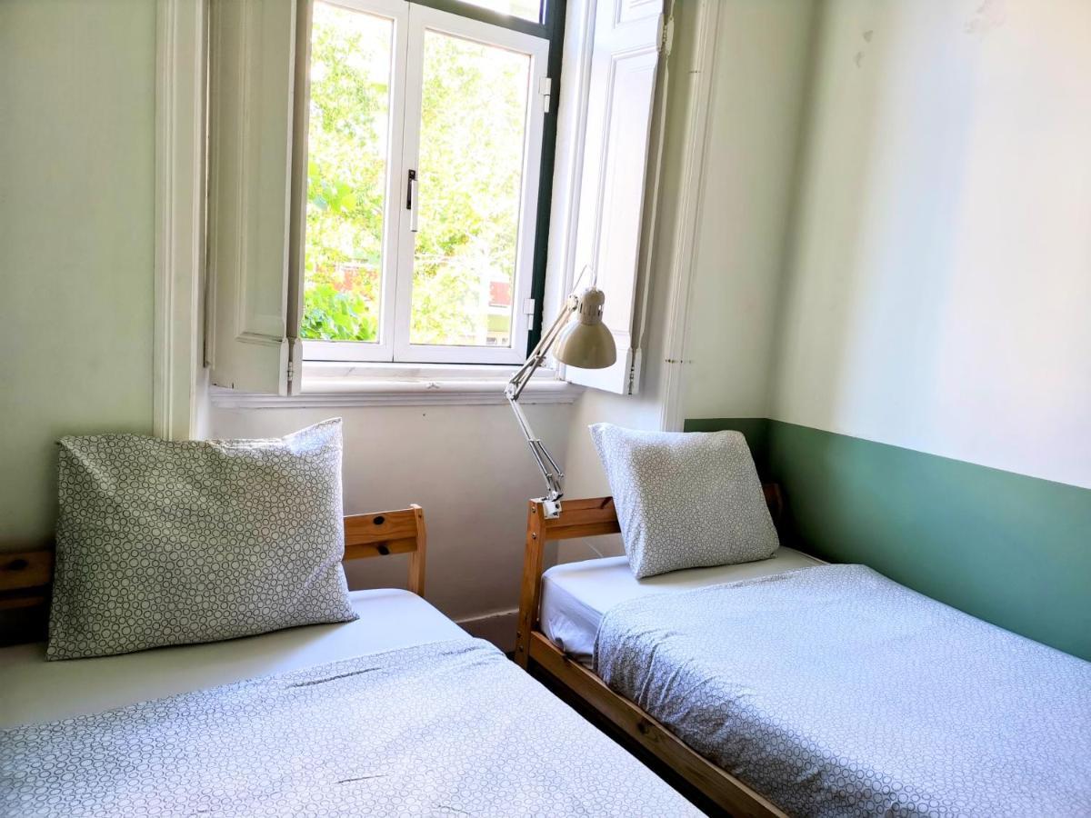 Tradicional Portuguese Apartment Lisbon Luaran gambar